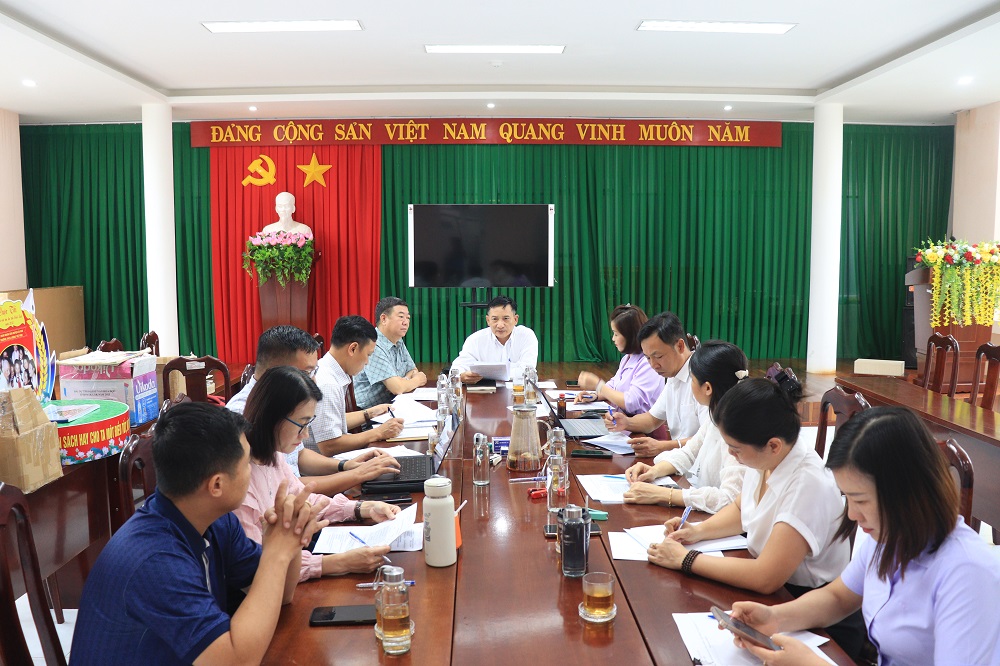 Ban Tổ chức cuộc thi Đại sứ Văn hóa đọc năm 2025 tổ chức họp Ban Giám khảo và đẩy mạnh công tác chấm thi công tâm, khách quan